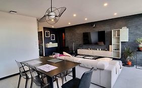 Le Perchoir, High-End & Panoramic View