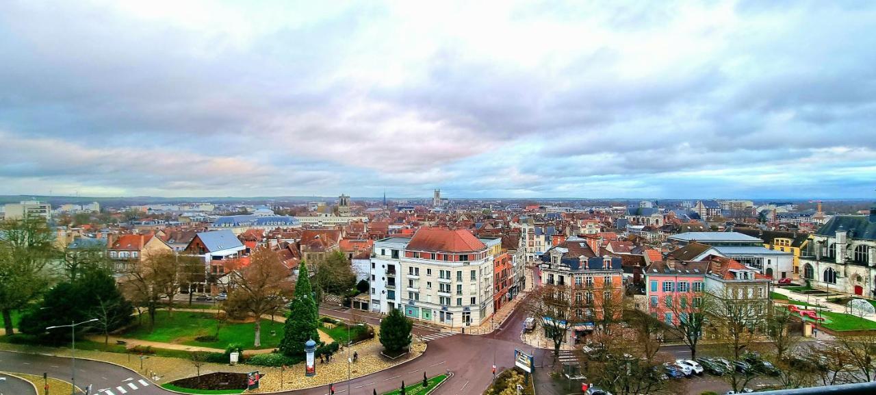 Appartement Le Perchoir, High-End & Panoramic View à Troyes Extérieur photo